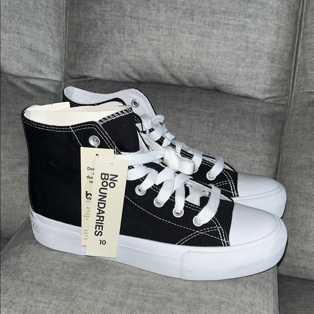 No Boundaries Black and White High-Top Sneakers